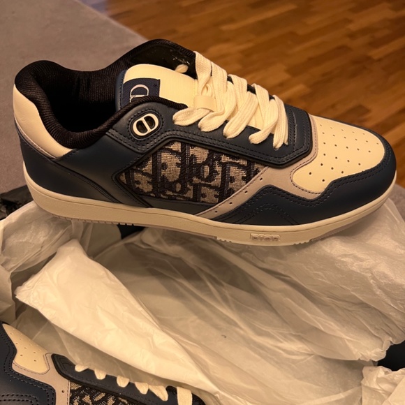 Dior - Picture 5 of 9